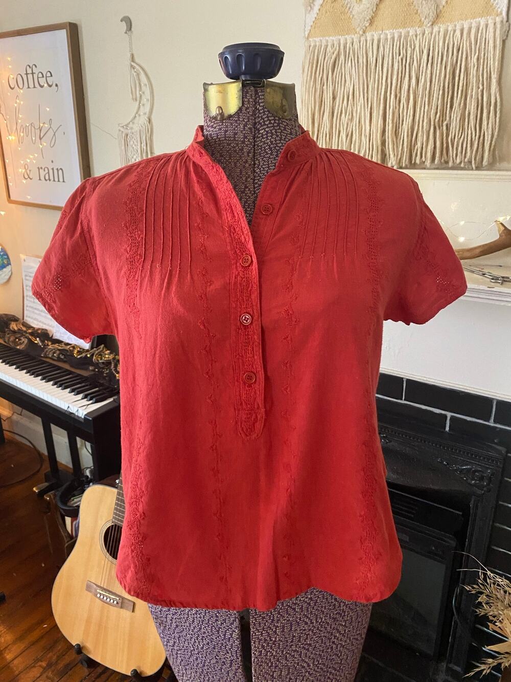GAP 1970S BOHO TOP SIZE S